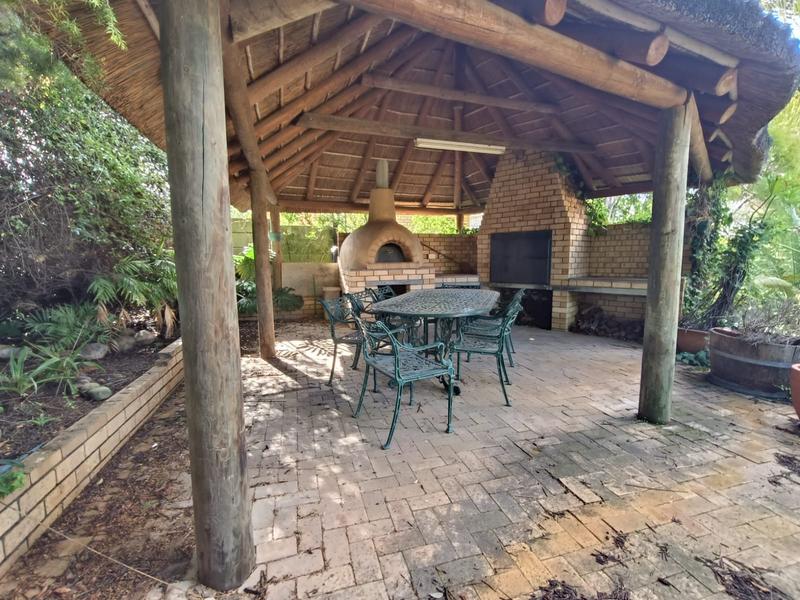 4 Bedroom Property for Sale in Bergsig Western Cape